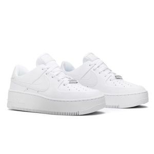 Women’s Nike Air Force 1 Sage Low